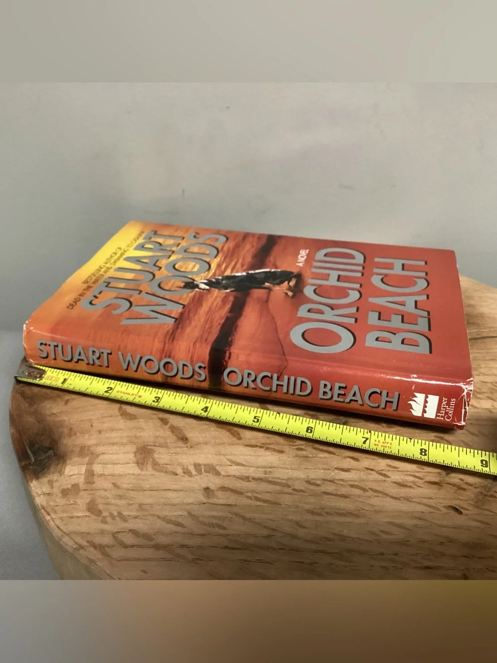 🟠 2/$10 - Orchid Beach - Hardcover / Hardback Edition - Stuart Woods - Vintage
